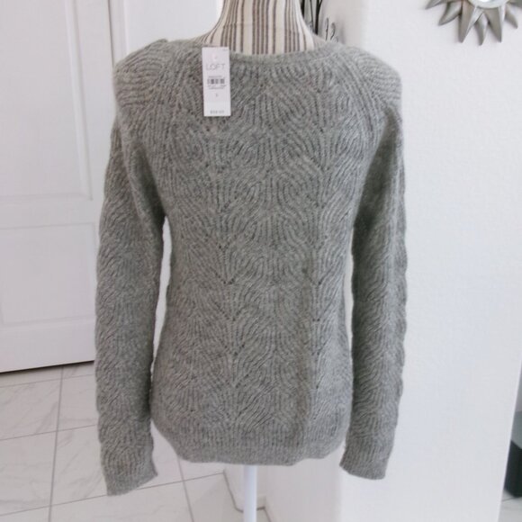 New Ann Taylor LOFT Grey SOFT Mohair Blend Fuzzy Pullover Sweater S Gray NWT - Picture 6 of 9